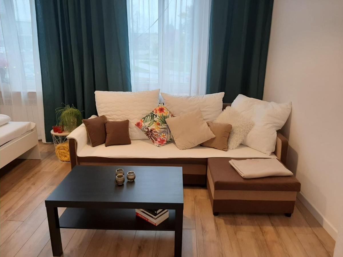 Apartamenty Jednosci 46 วรอตซวาฟ ภายนอก รูปภาพ