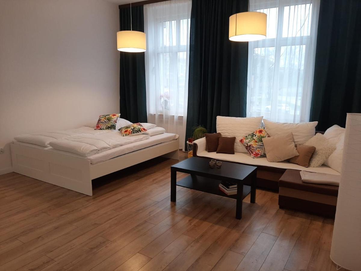 Apartamenty Jednosci 46 วรอตซวาฟ ภายนอก รูปภาพ