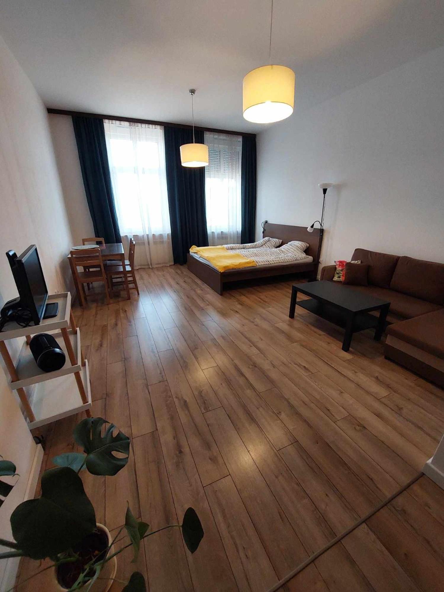Apartamenty Jednosci 46 วรอตซวาฟ ภายนอก รูปภาพ